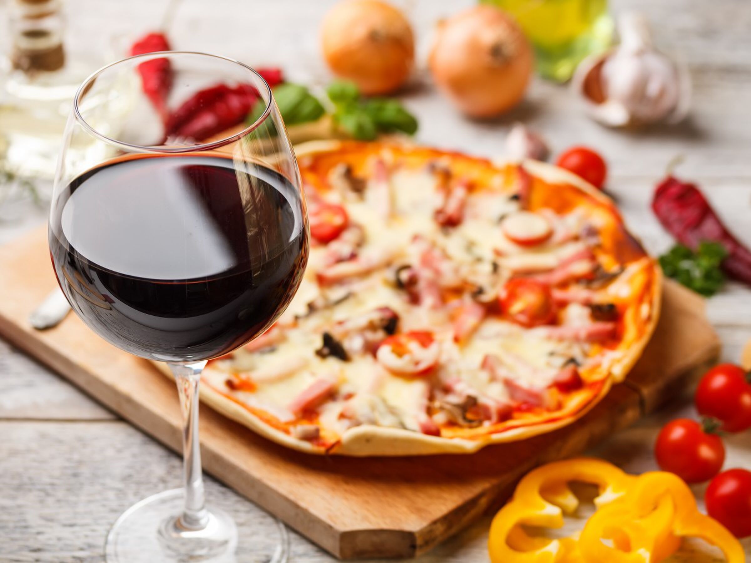 pizza wine