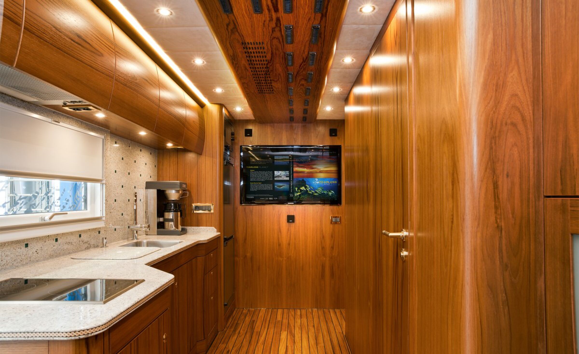 mercedes-benz-zetros-8