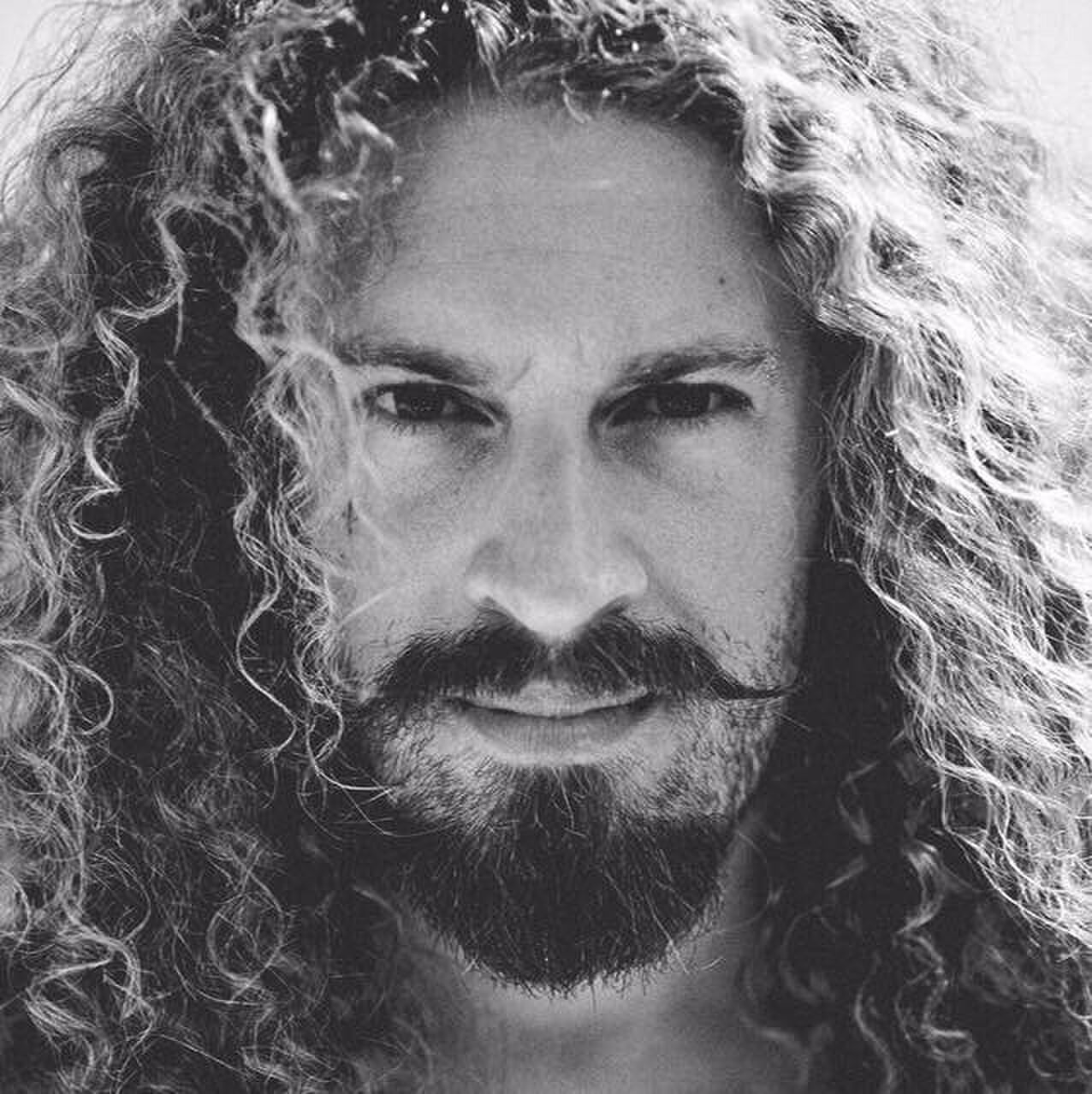 mid en lang haar kapsels