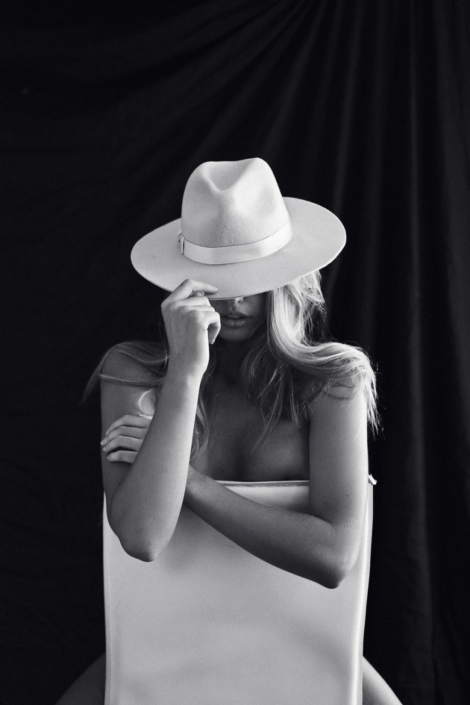 Kahili Blundell UFC knap Yume foto4