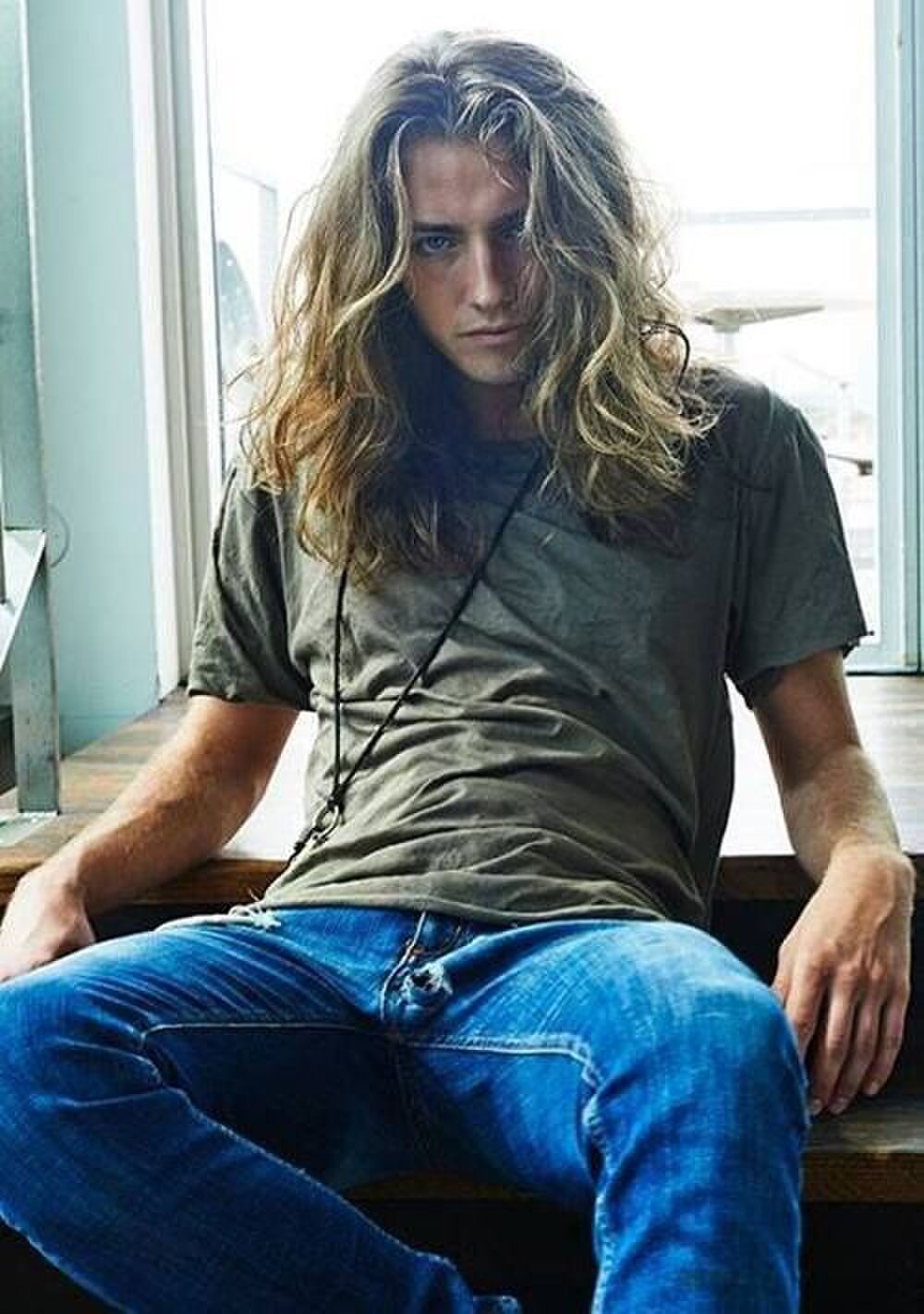 mid en lang haar kapsels