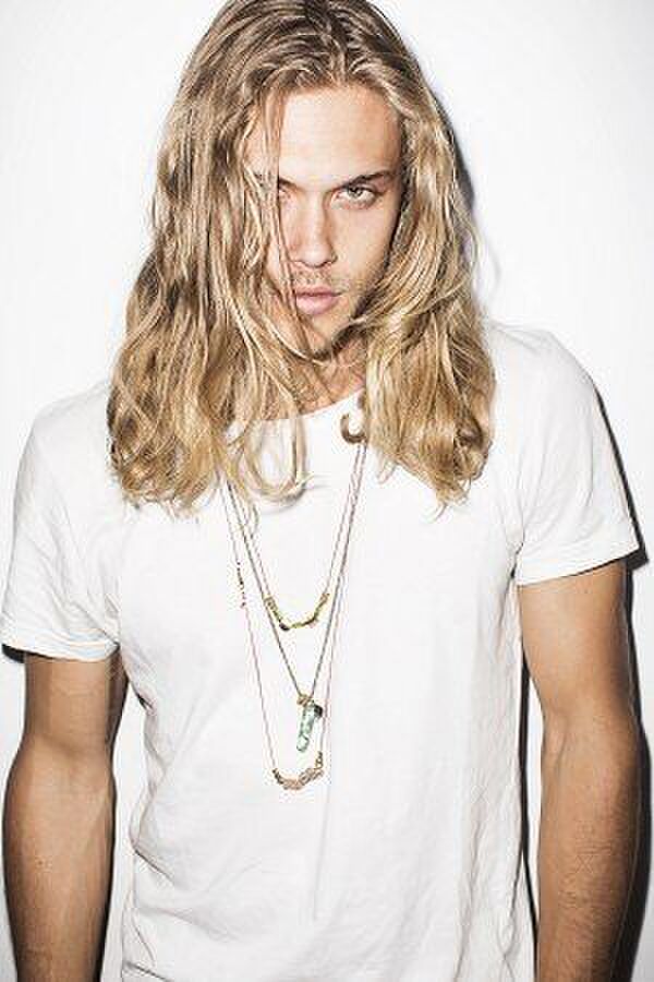 herenkapsels mid en lang haar