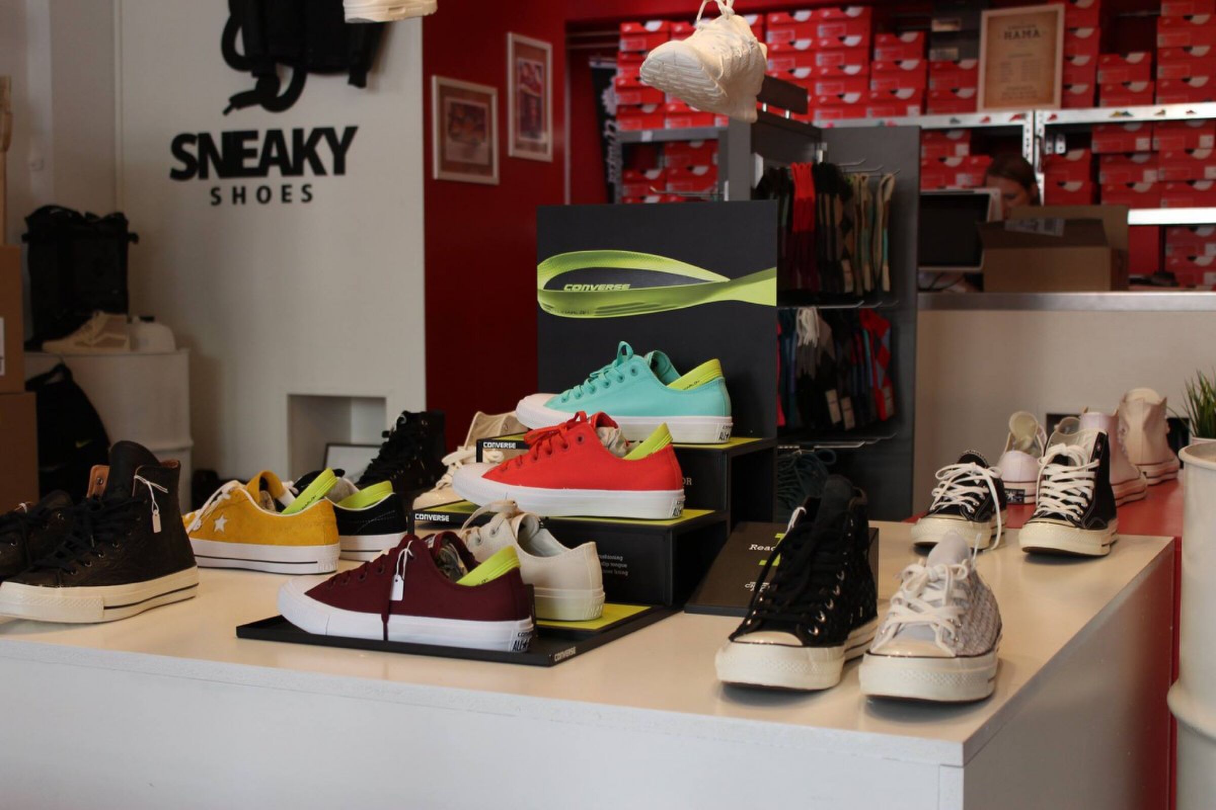 sneakerwinkels-sneaky