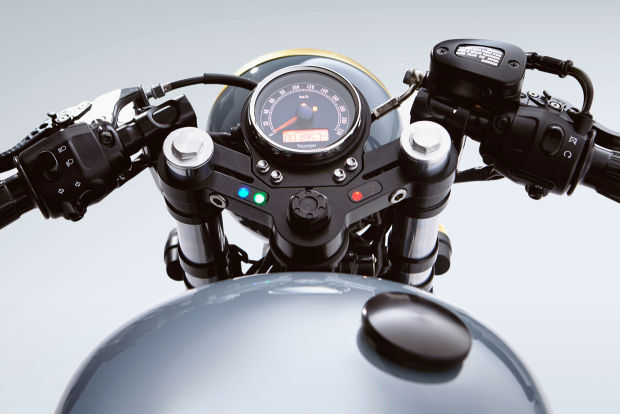 Triumph Bonfire Custom 2