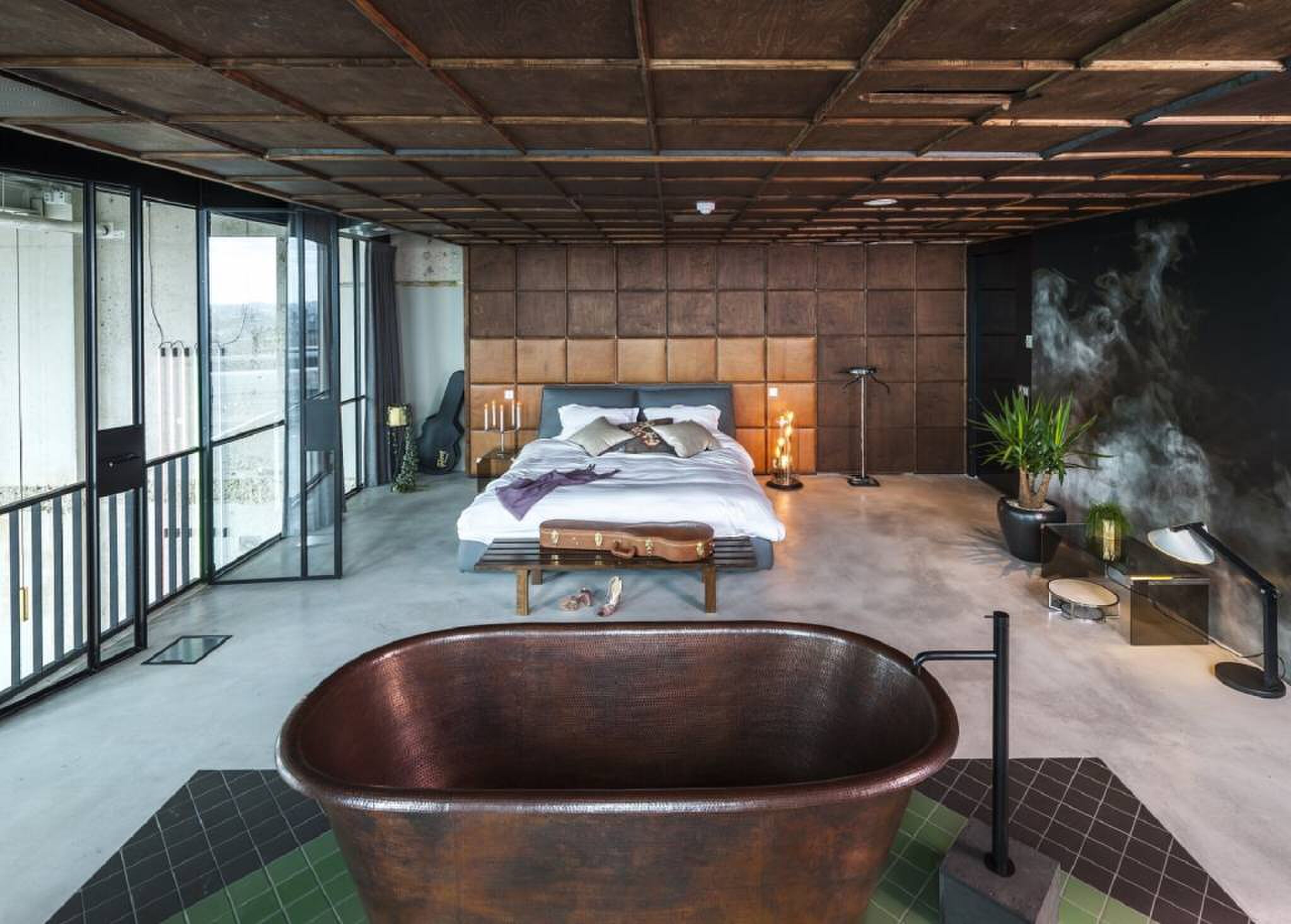 bruut loft man man 2