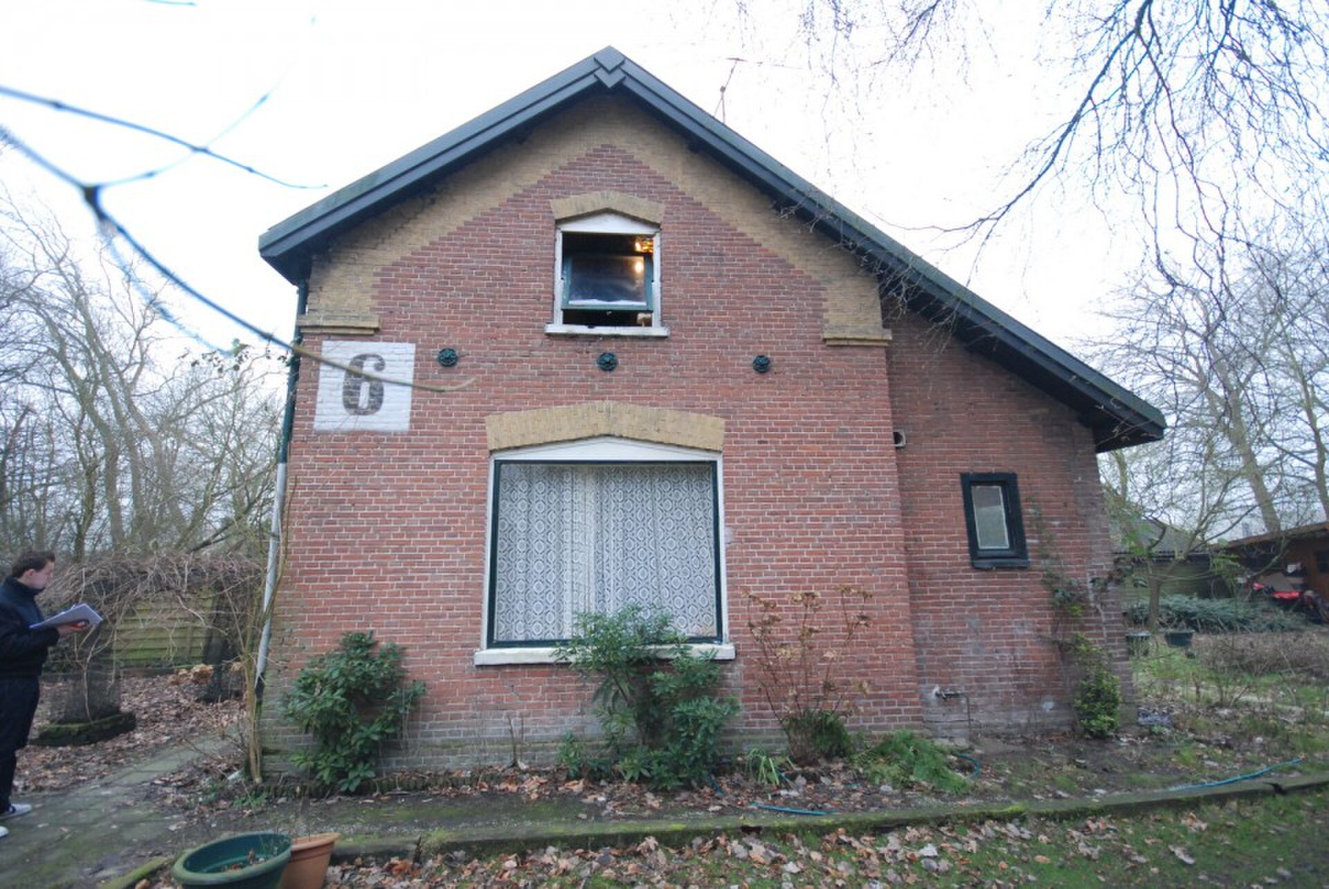 man man boerderije spoorweghuis trein before after 13