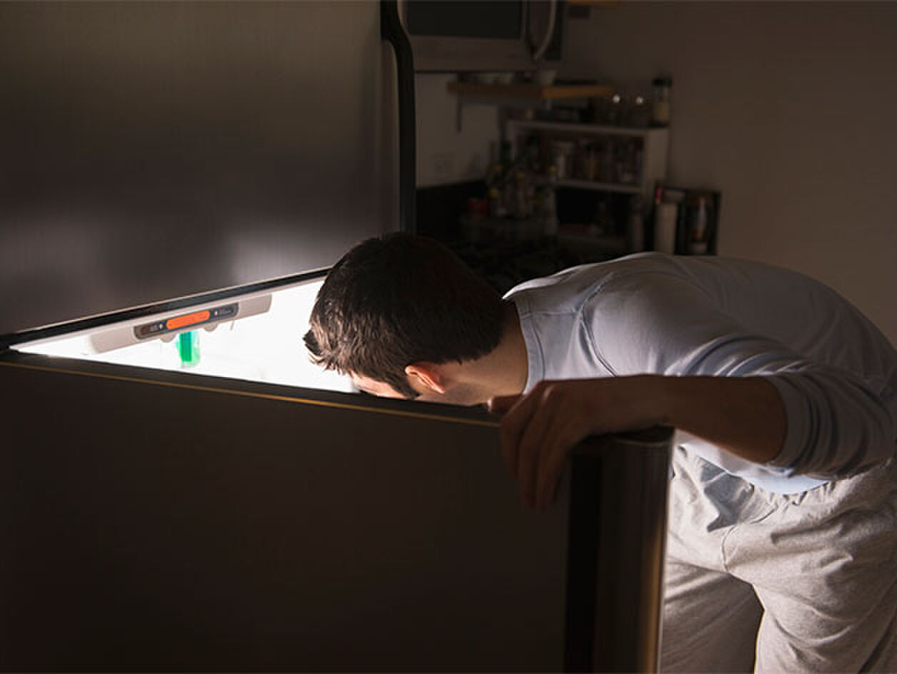 Avond eten slapen slaapproblemen MAN MAN