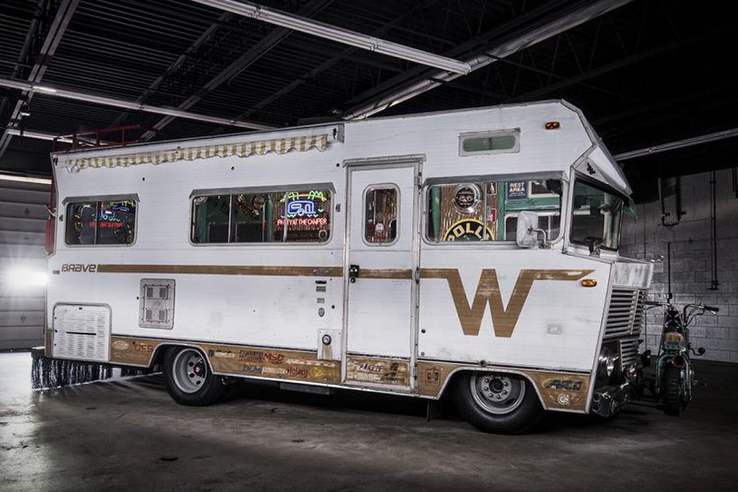 winnebago camper-trailer-custom-ringbrothers-MAN MAN