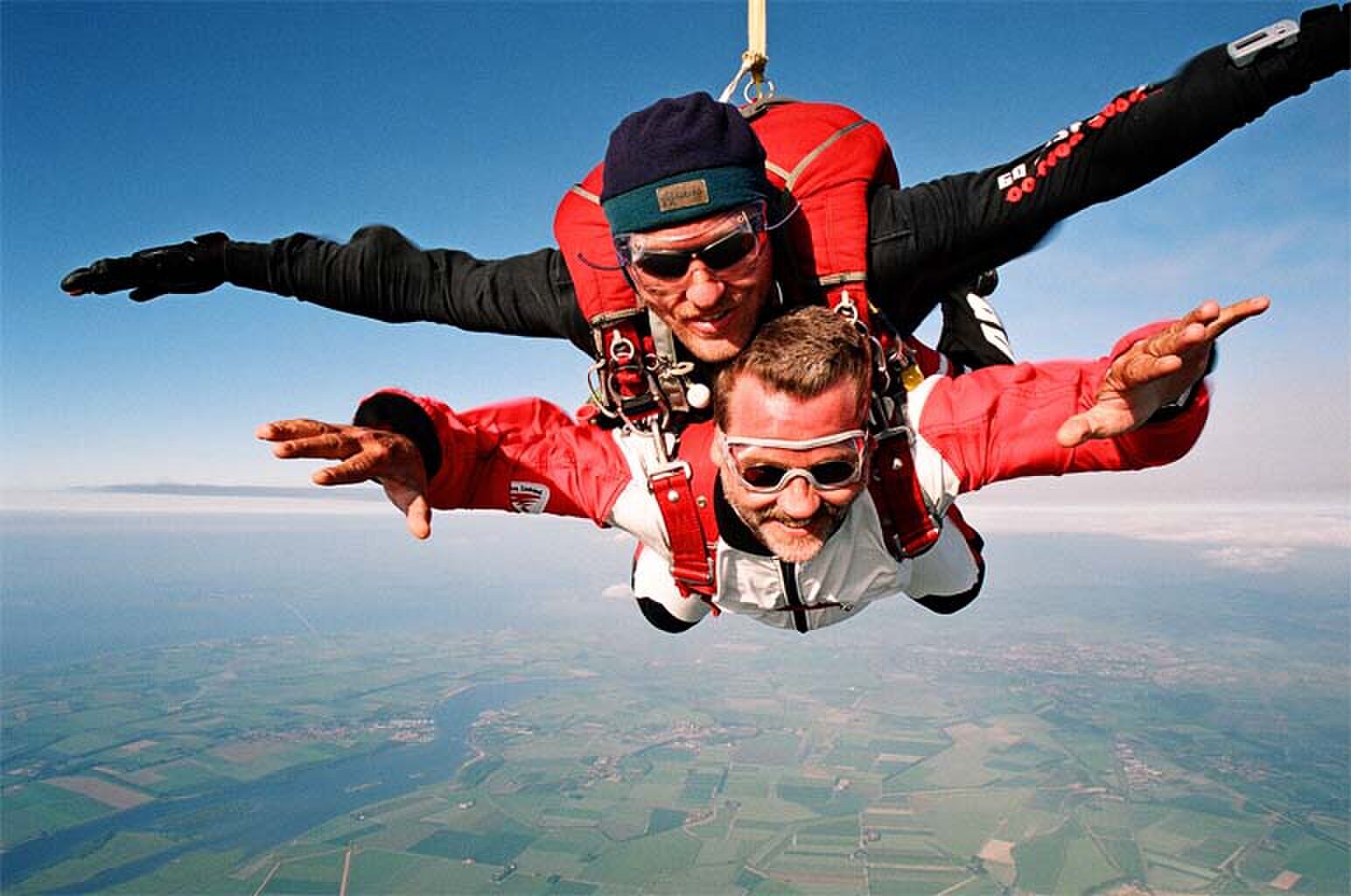 parachutesprong tandemsprong man man