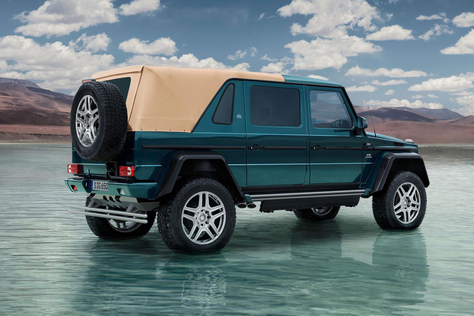 Mercedes maybach g650 man man 2