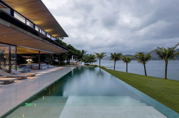 prive eiland man man