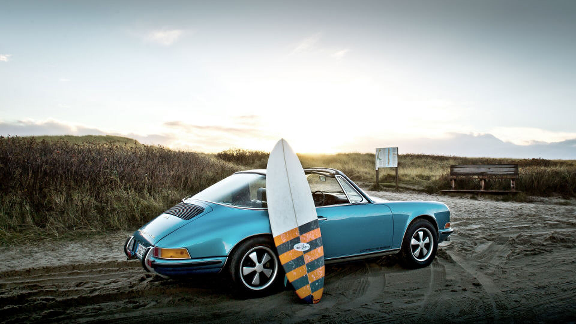 Porsche 911 targa man man