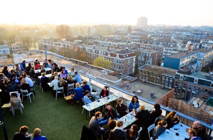 rooftopbarren-canvas-volkshotel-manman
