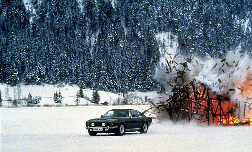 James bond auto's man man 8