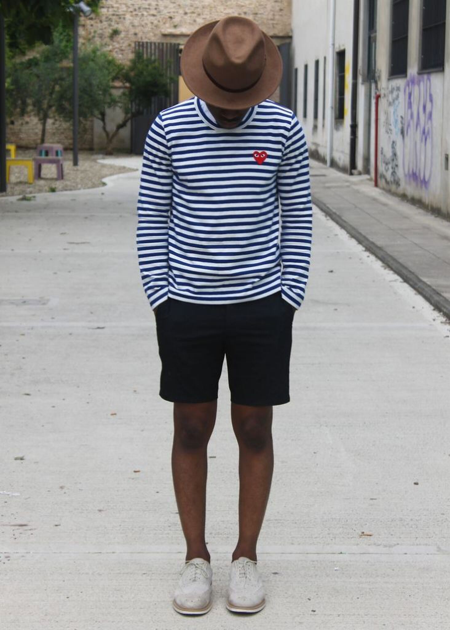 striped-shirt-zomeritems-manman