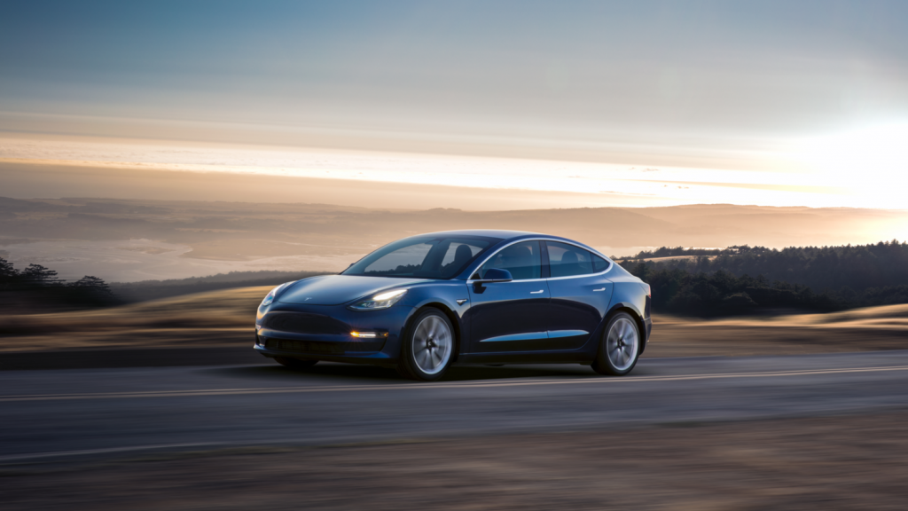 tesla model 3 MAN-MAN 6