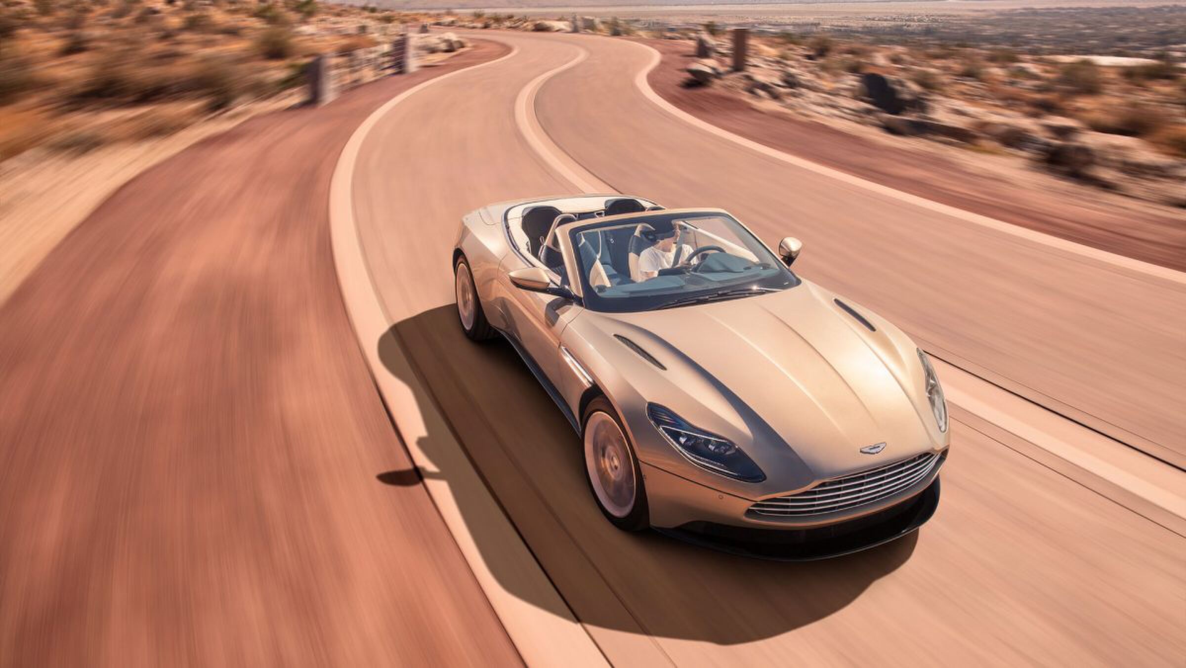 Aston Martin DB11 Volante MAN-MAN