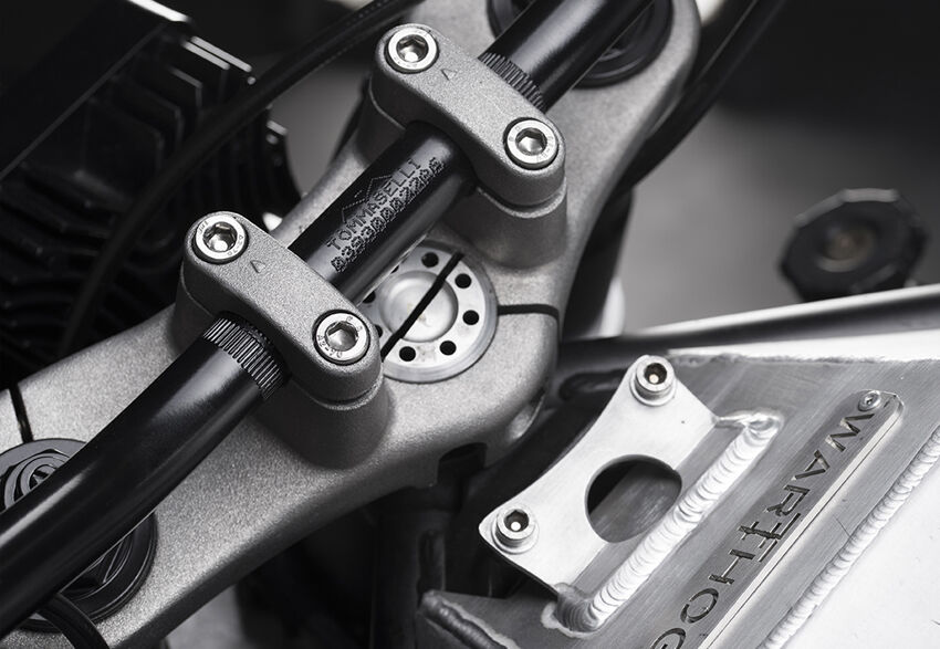 Ducati S4R Tracker Anvil Motociclette The Warthog