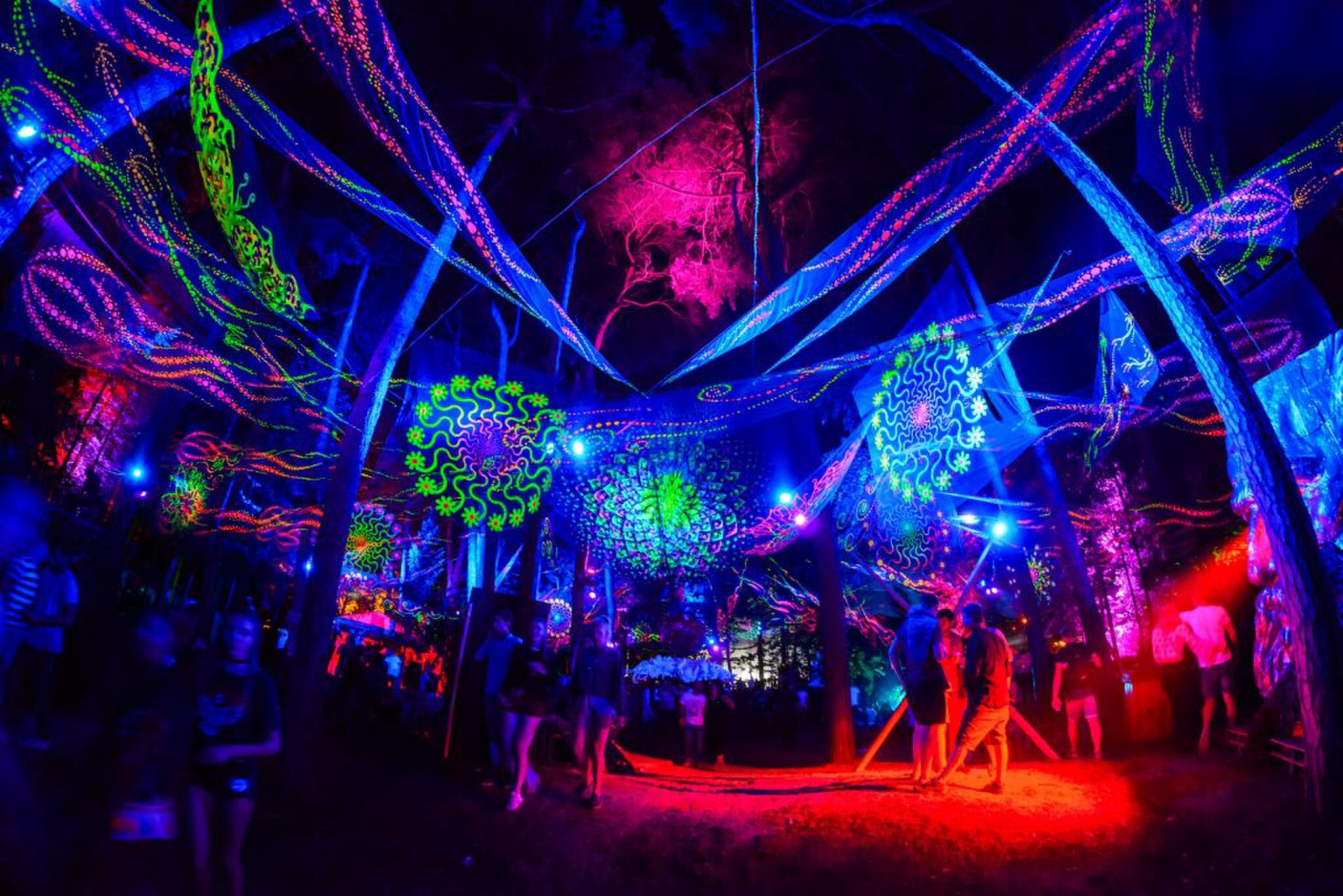 Into the Woods ADE weekender festival MAN-MAN