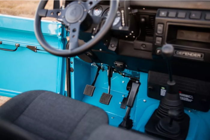 Custom Land Rover Man-Man