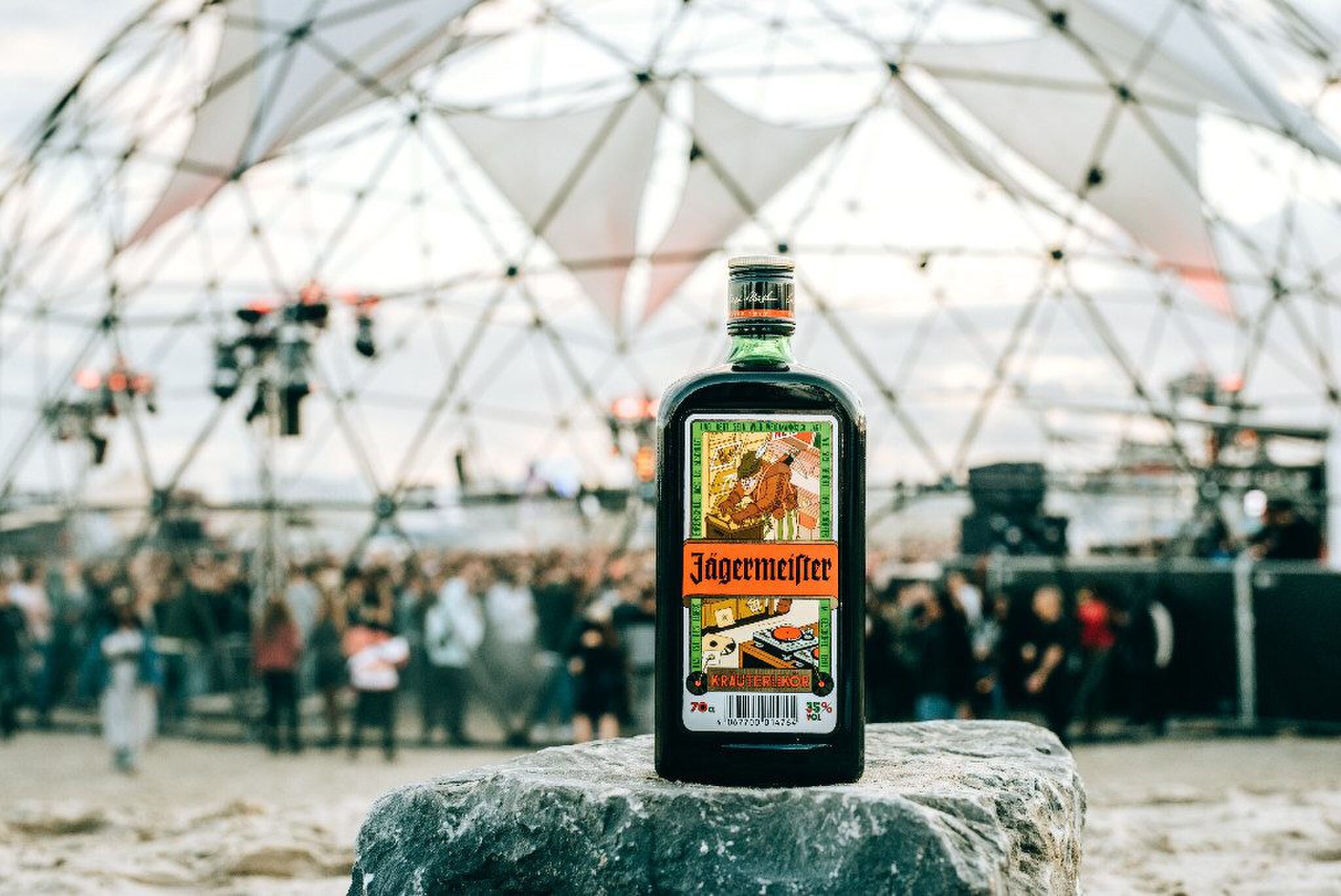 jagermeister vinyl56 fles Stefan Glerum MAN-MAN