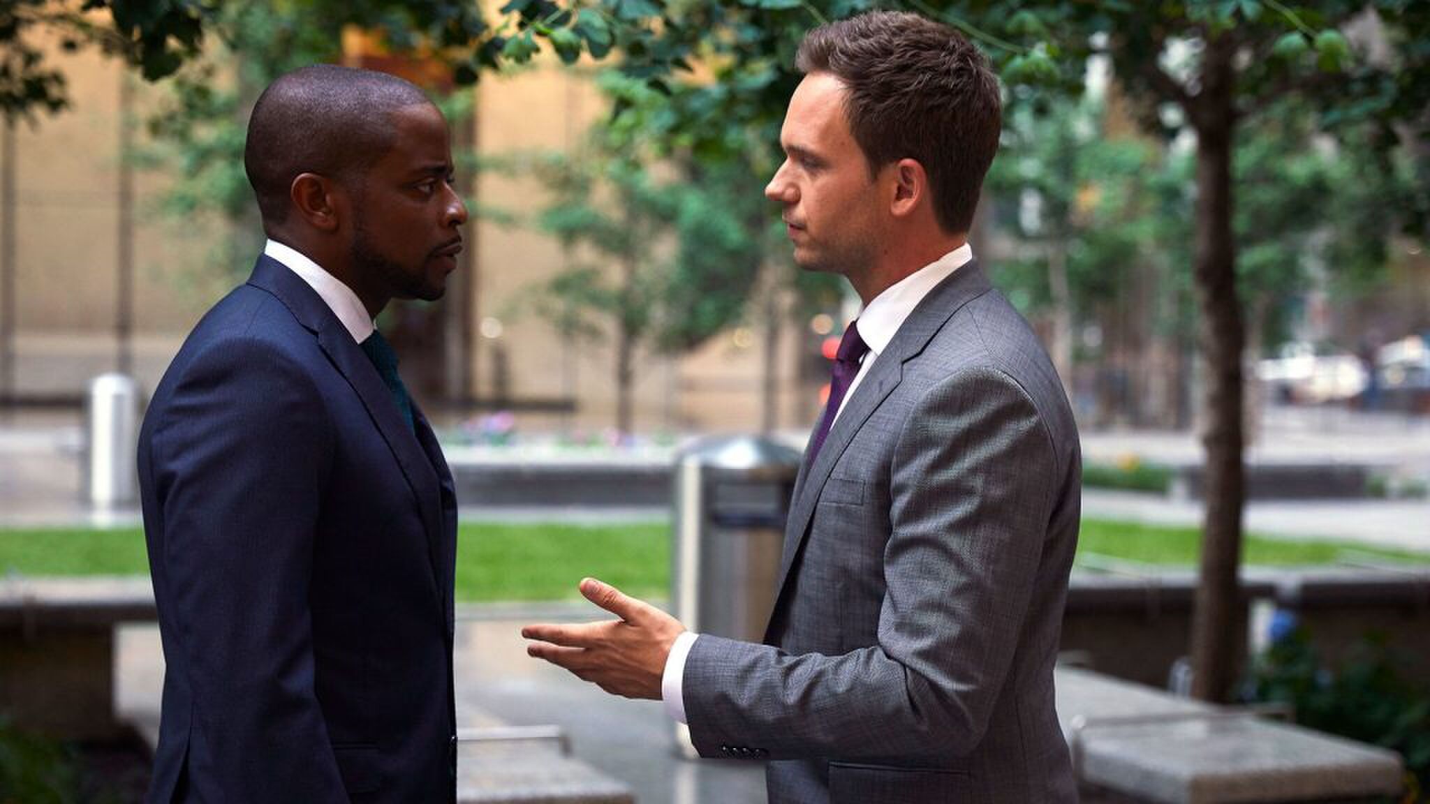 Patrick J. Adams stopt met suits MAN-MAN