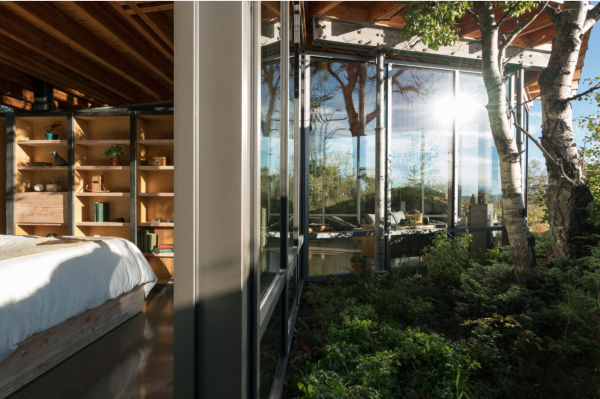 Carraig ridge rock house man man