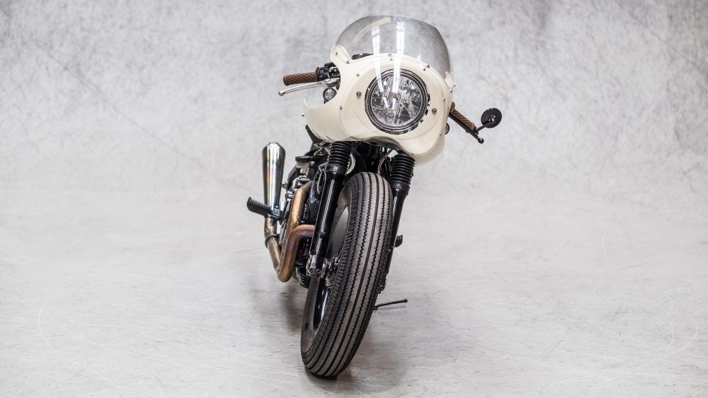 moto adonis yahama tr1