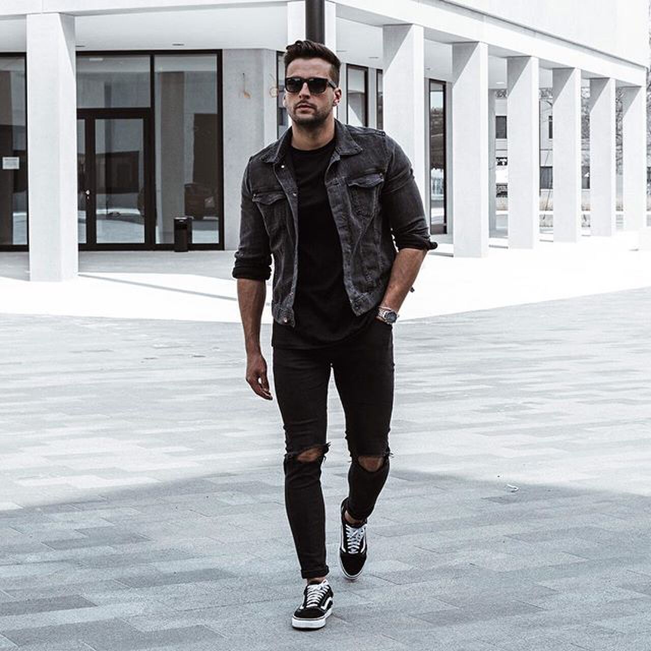 Canvas sneakers look