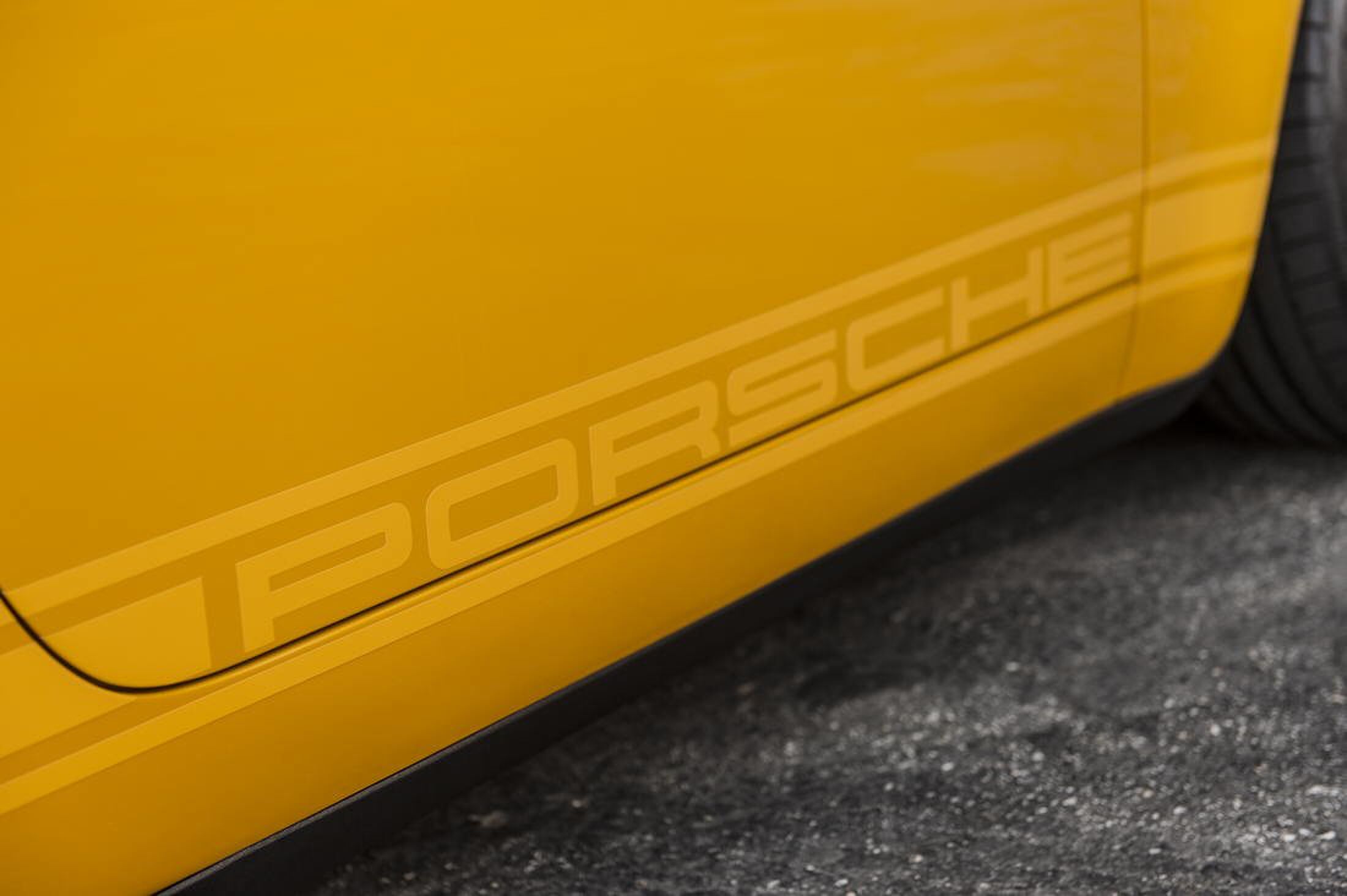 singer vehicle design porsche 911