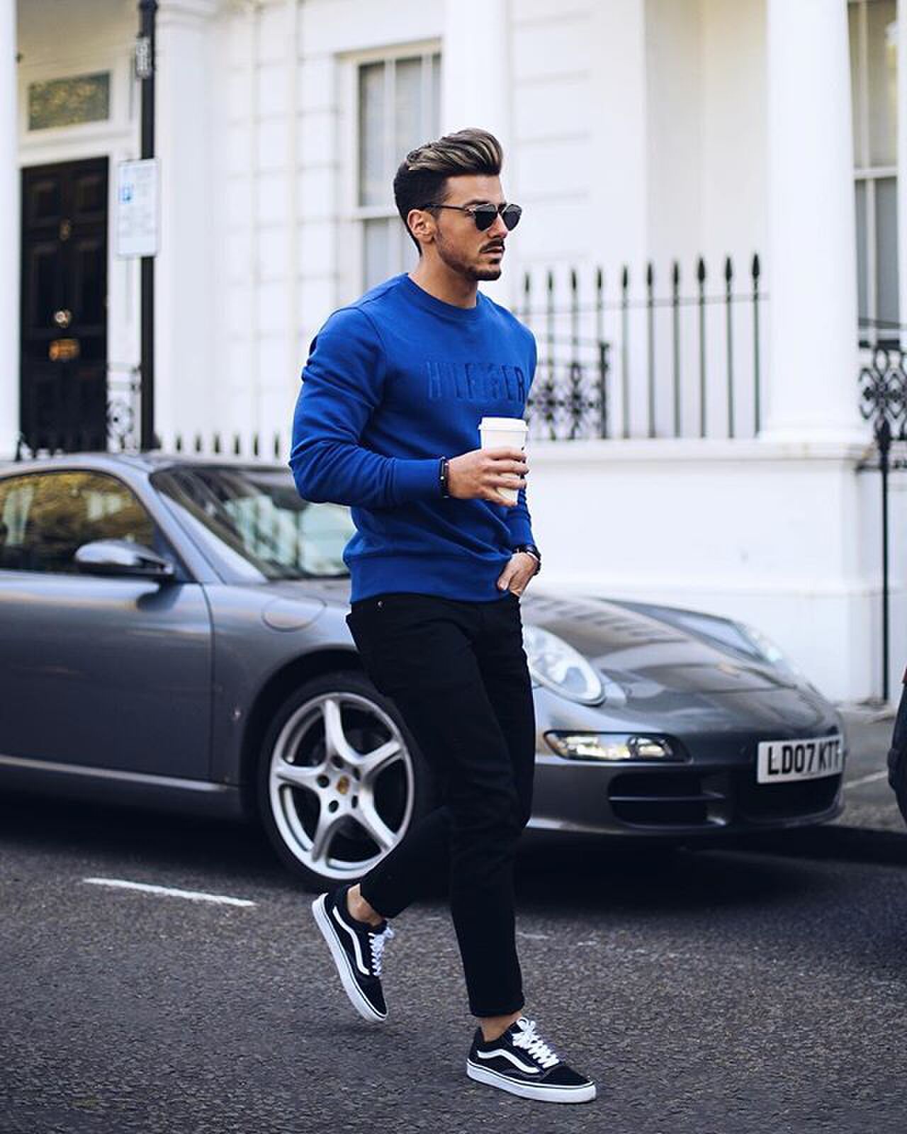 Cobalt blauw look