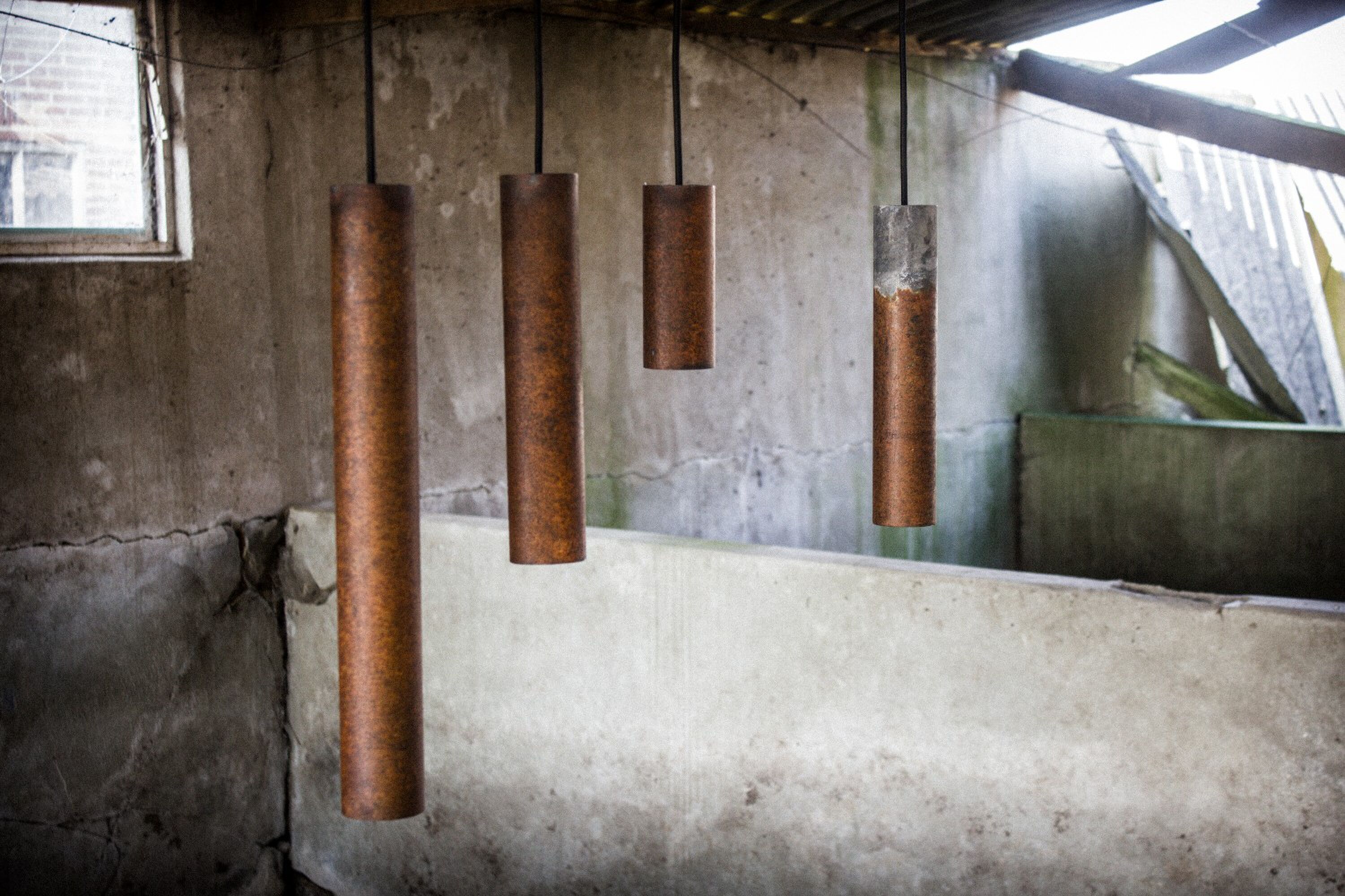 Roest Vertical-ambient-12