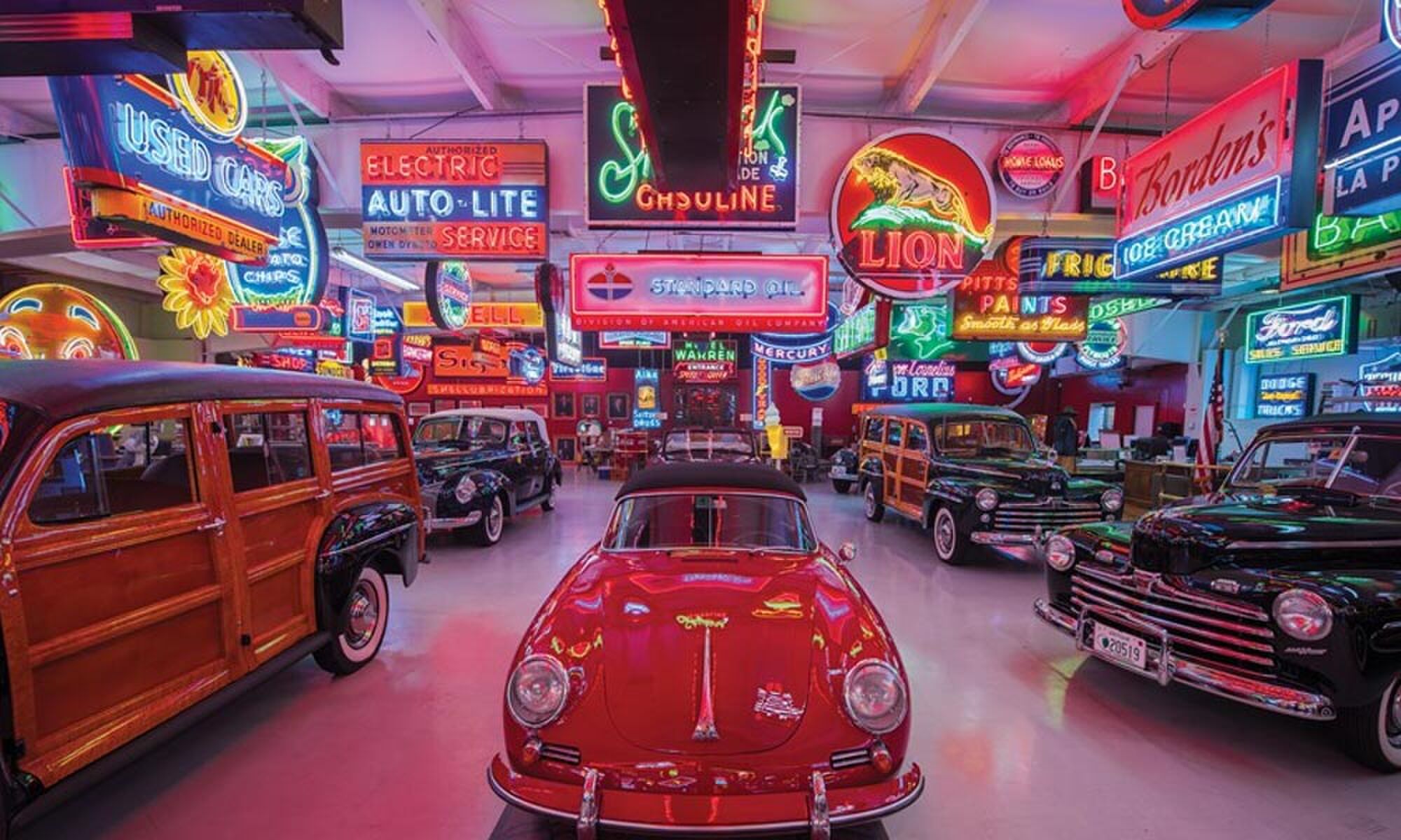 retro neon borden man man 3