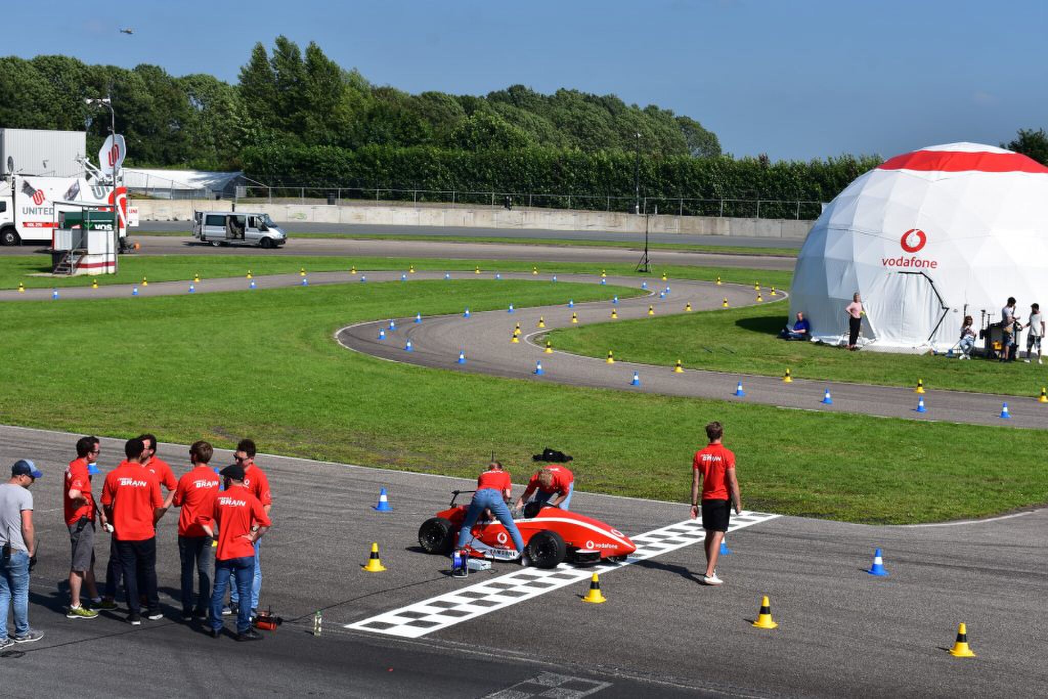 Vodafone formula brain midland circuit lelystad MAN MAN