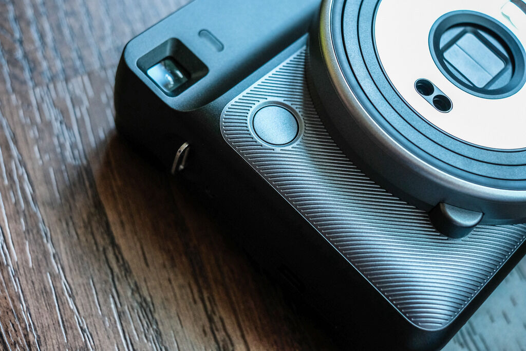 Instax SQ6 man man 01