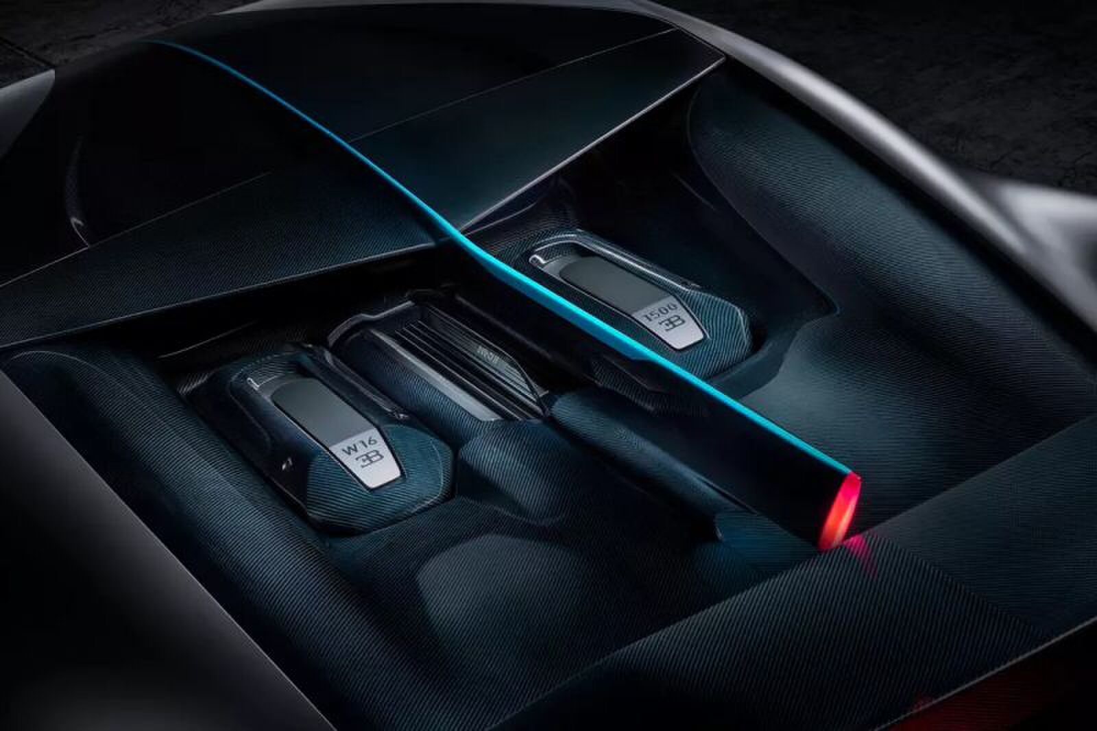 Bugatti Divo hypercar Quail Show MAN MAN