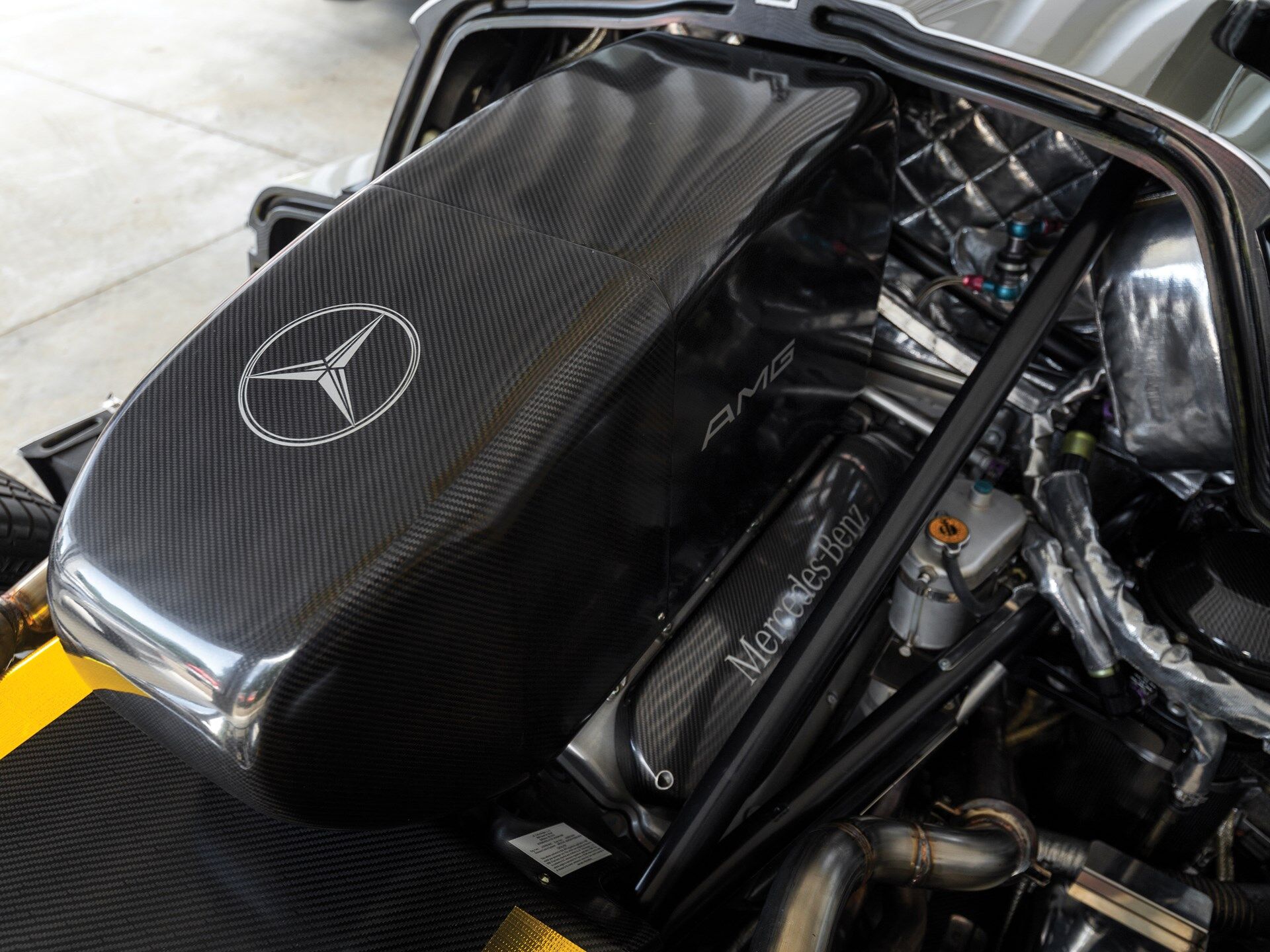 Mercedes-Benz AMG CLK GTR MAN MAN