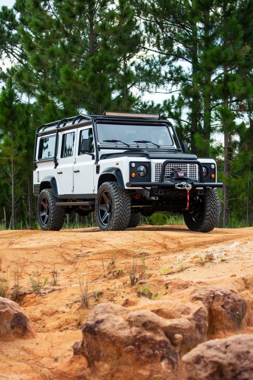 Custom land rover defender MAN MAN