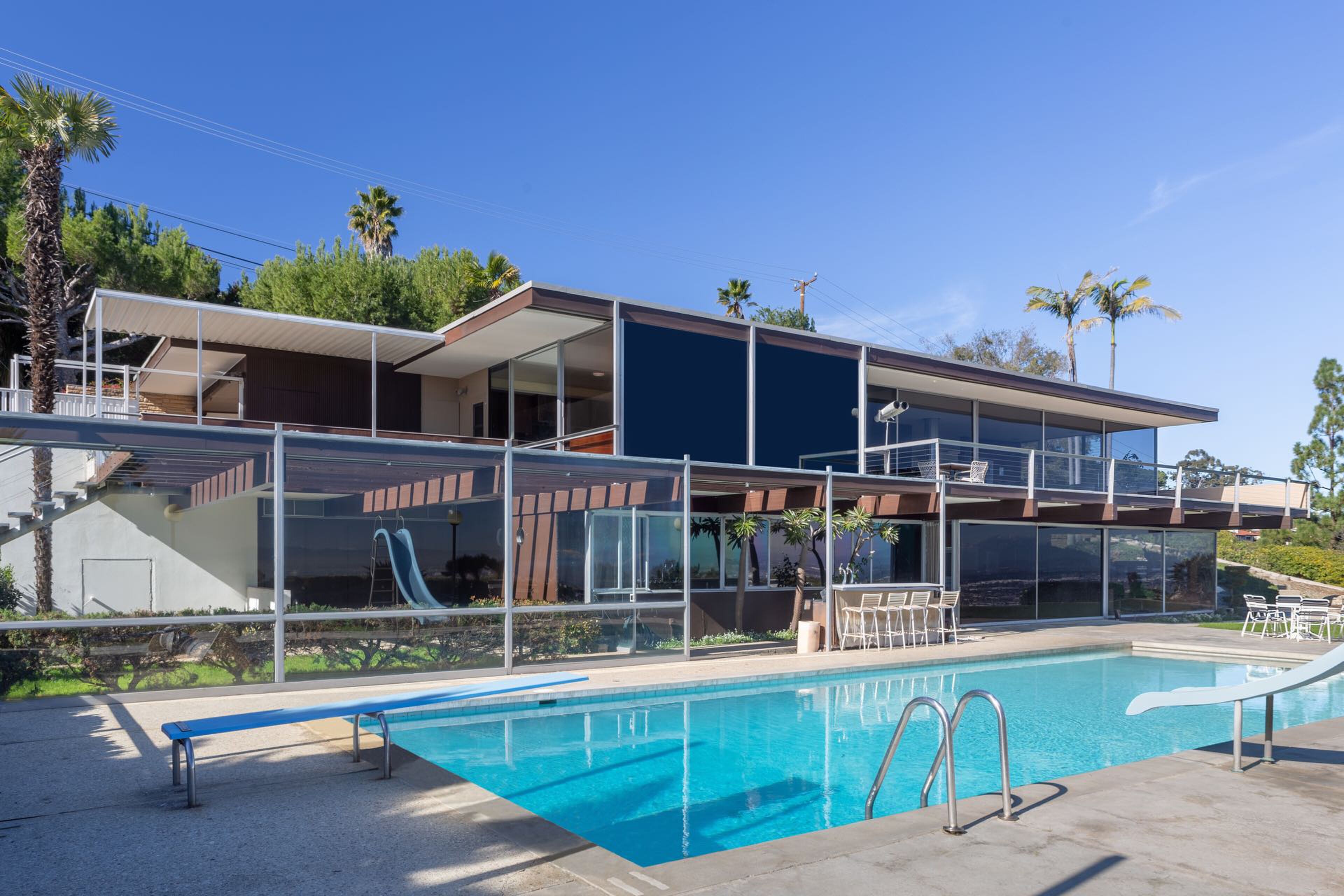 bizarre villa MAN MAN 05