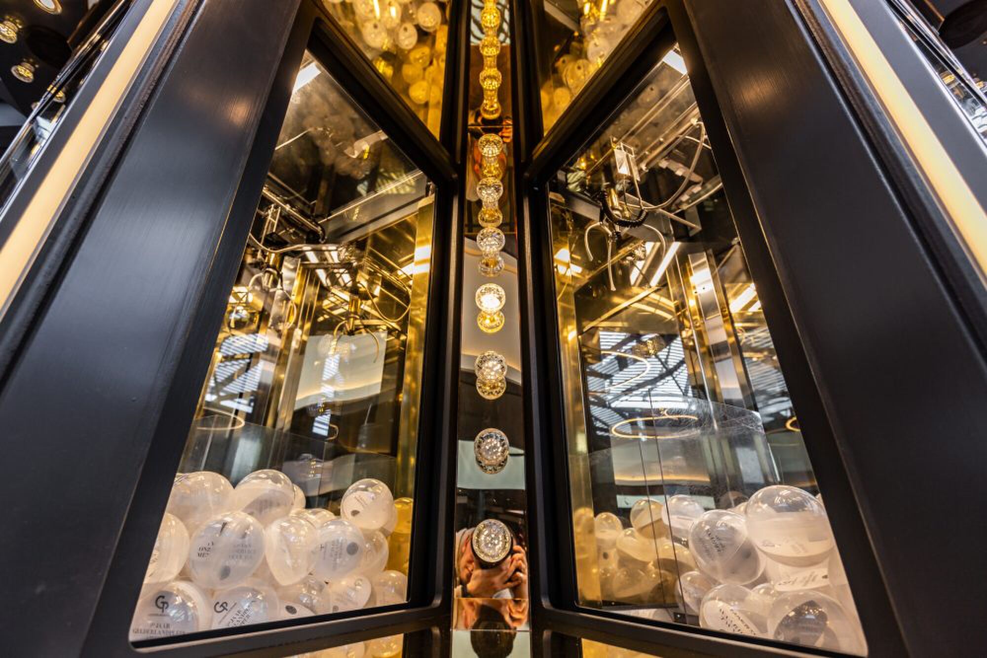 winkelcentrum gelderlandplein buitenverldert amsterdam MAN MAN