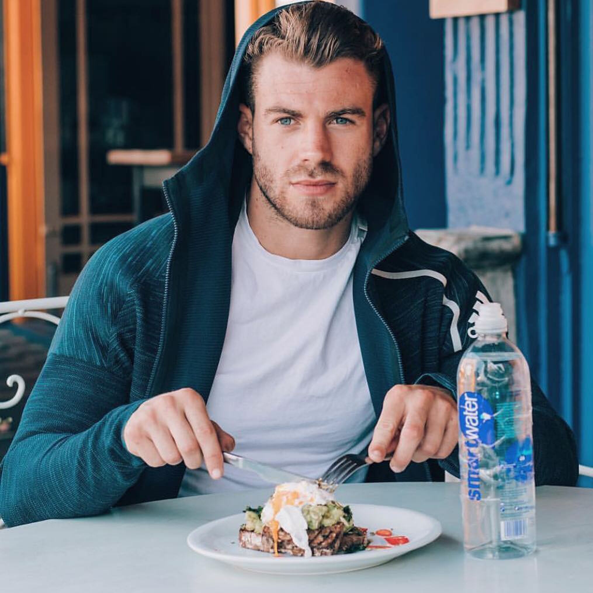 Een goed opgebouwd voedingsschema voor spiergroei MAN MAN