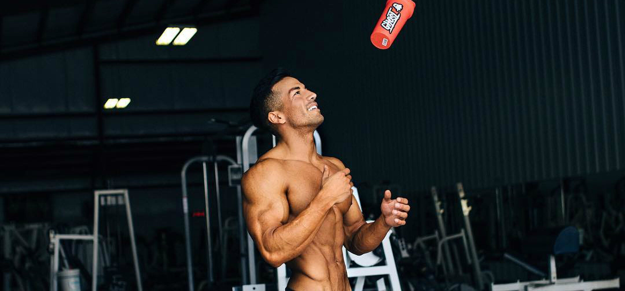 Wat is het effect van eiwitten nou écht voor jouw spiergroei en afvalproces MAN MAN