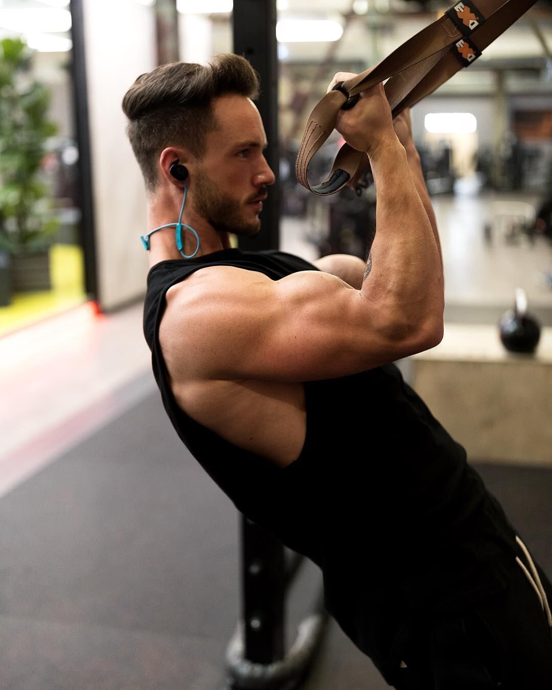 Dit is waarom de muscle mind connection zorgt voor meer spiermassa MAN MAN