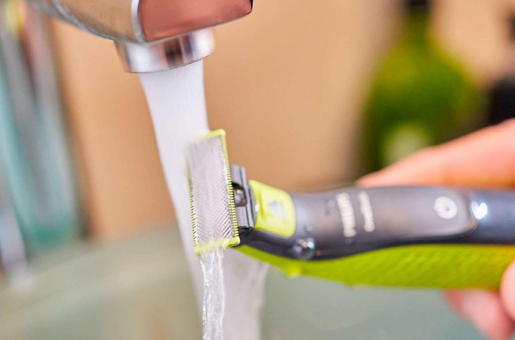 Philips oneblade scheren trimmen lichaamshaar