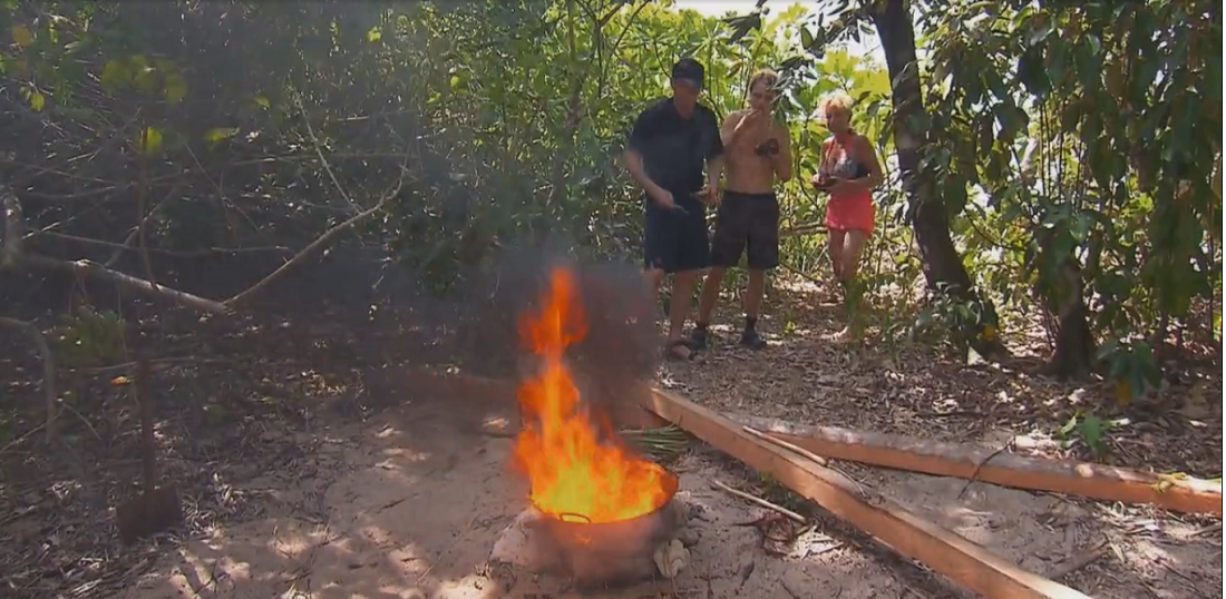 expeditie robison, vuur in de wok