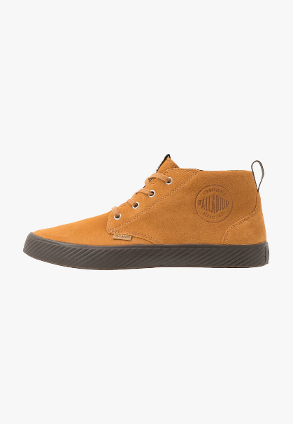 hoge sneaker