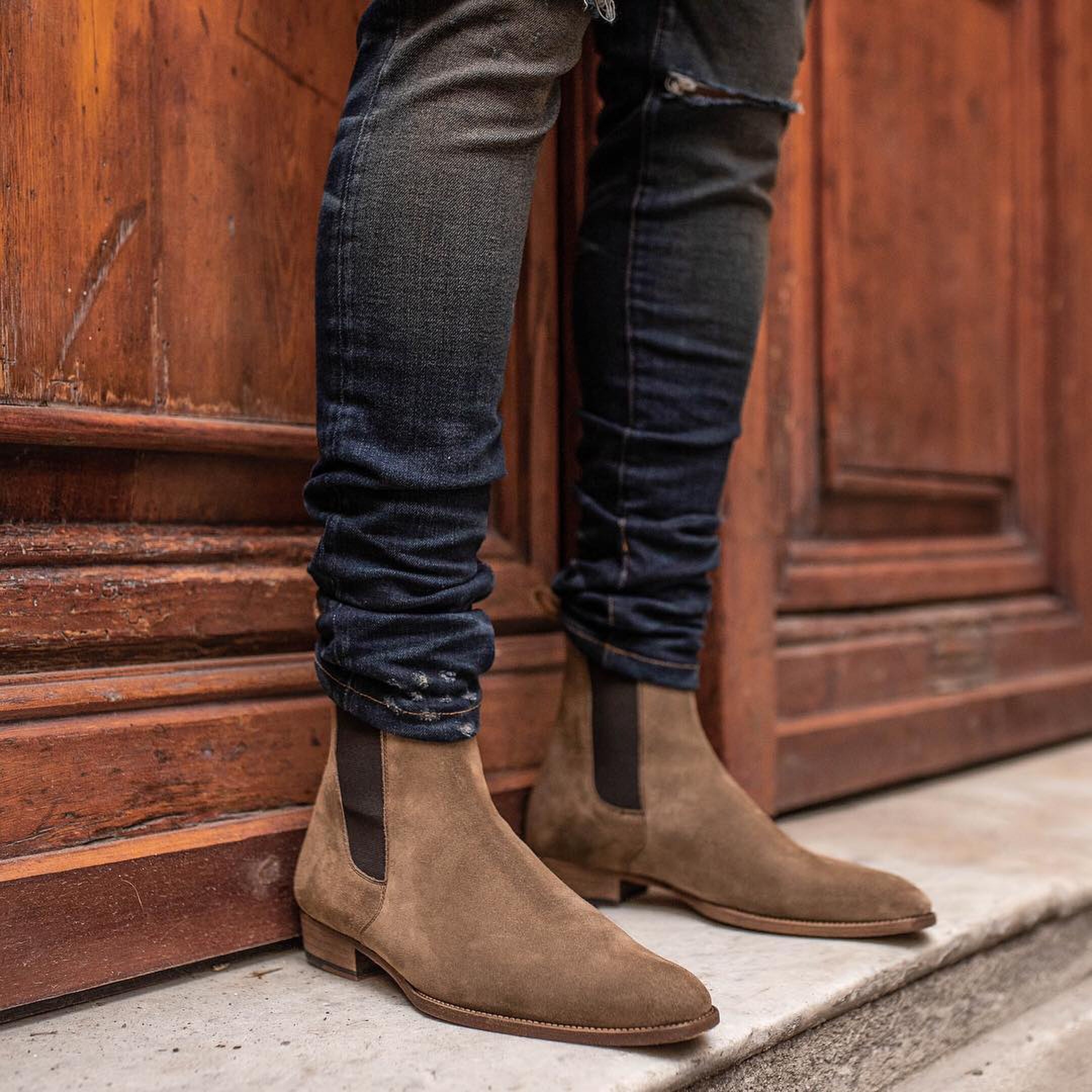 chelsea boots