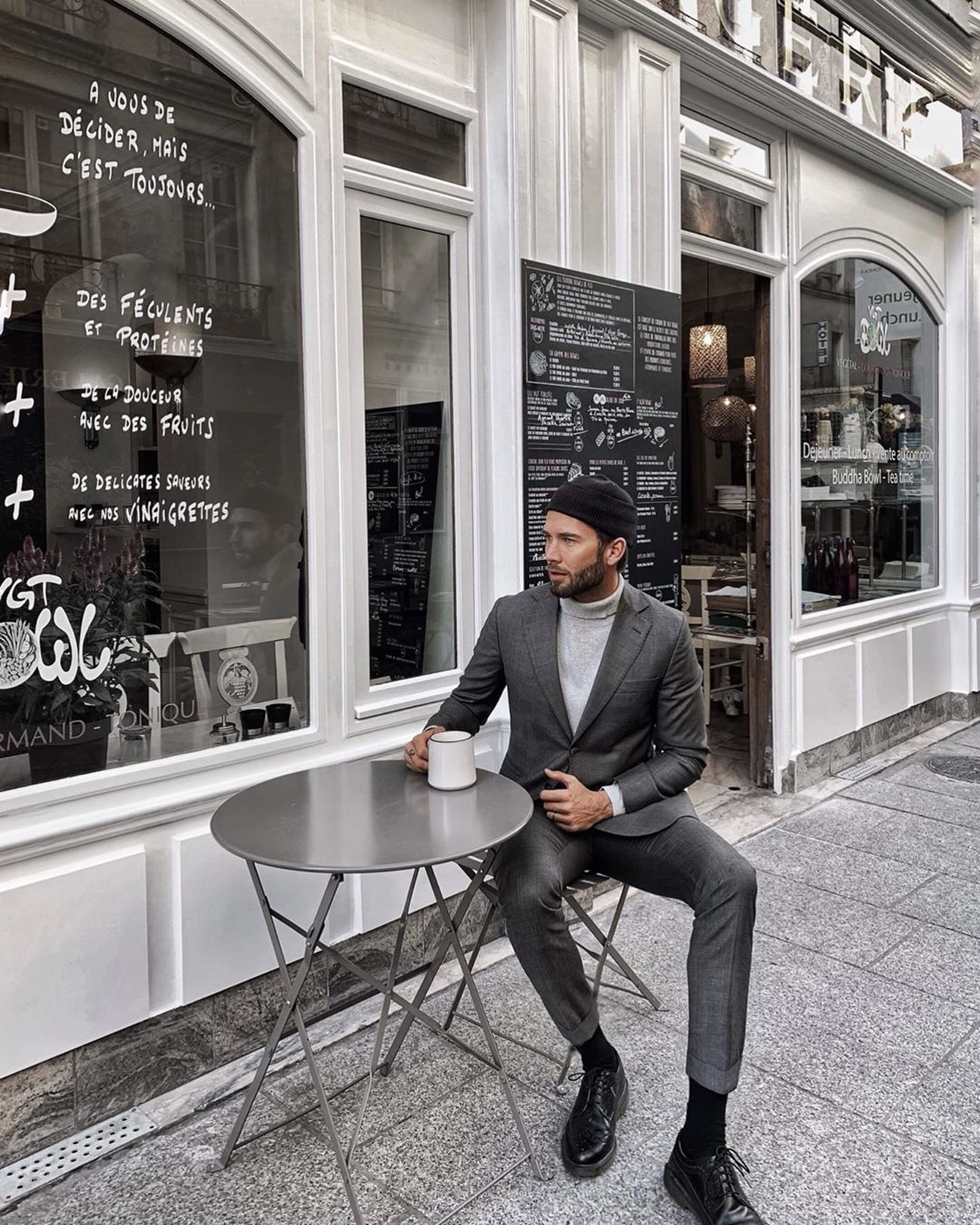 sneakers combineren met je broek 