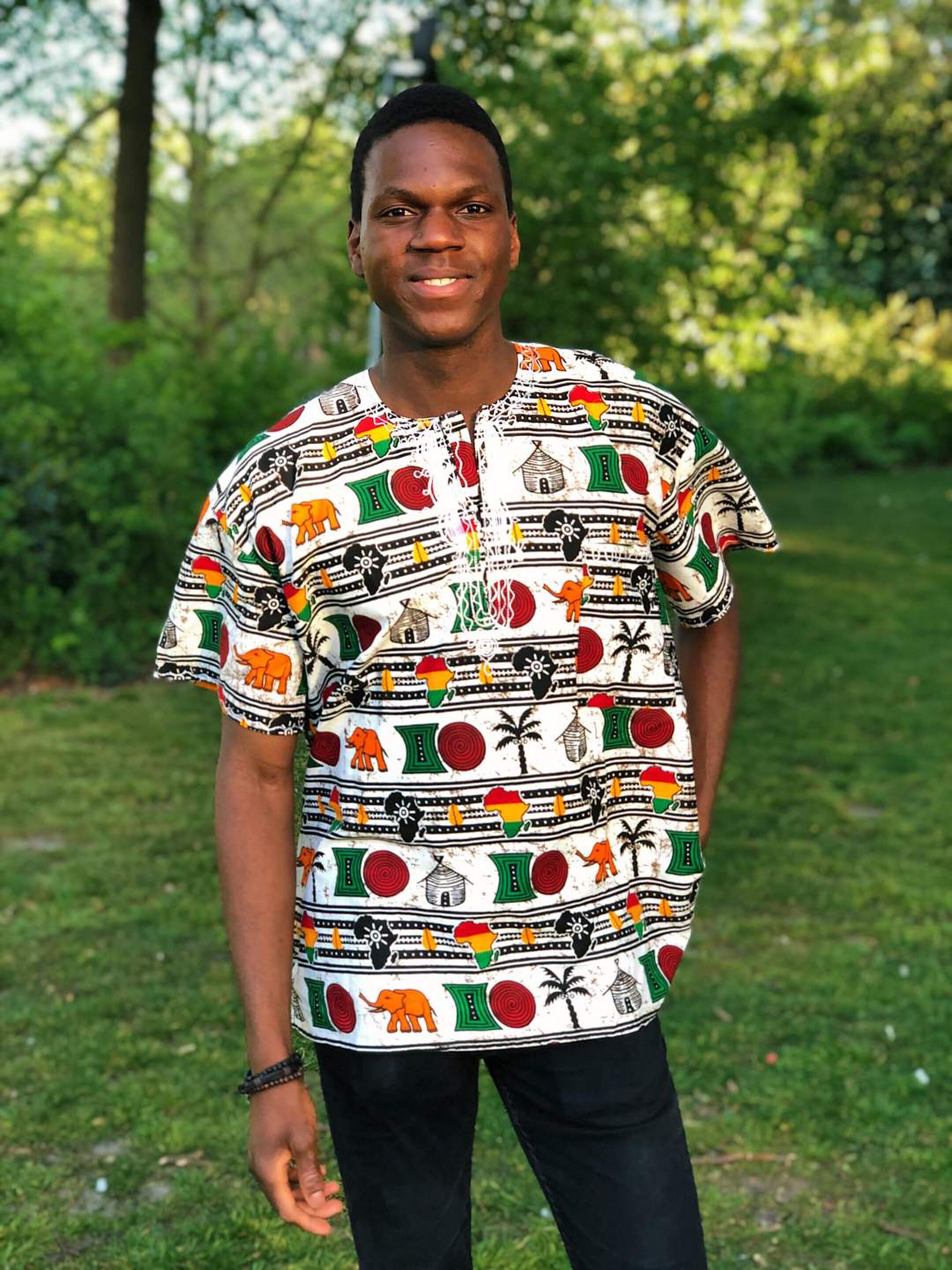 Shirt opvallend print festival