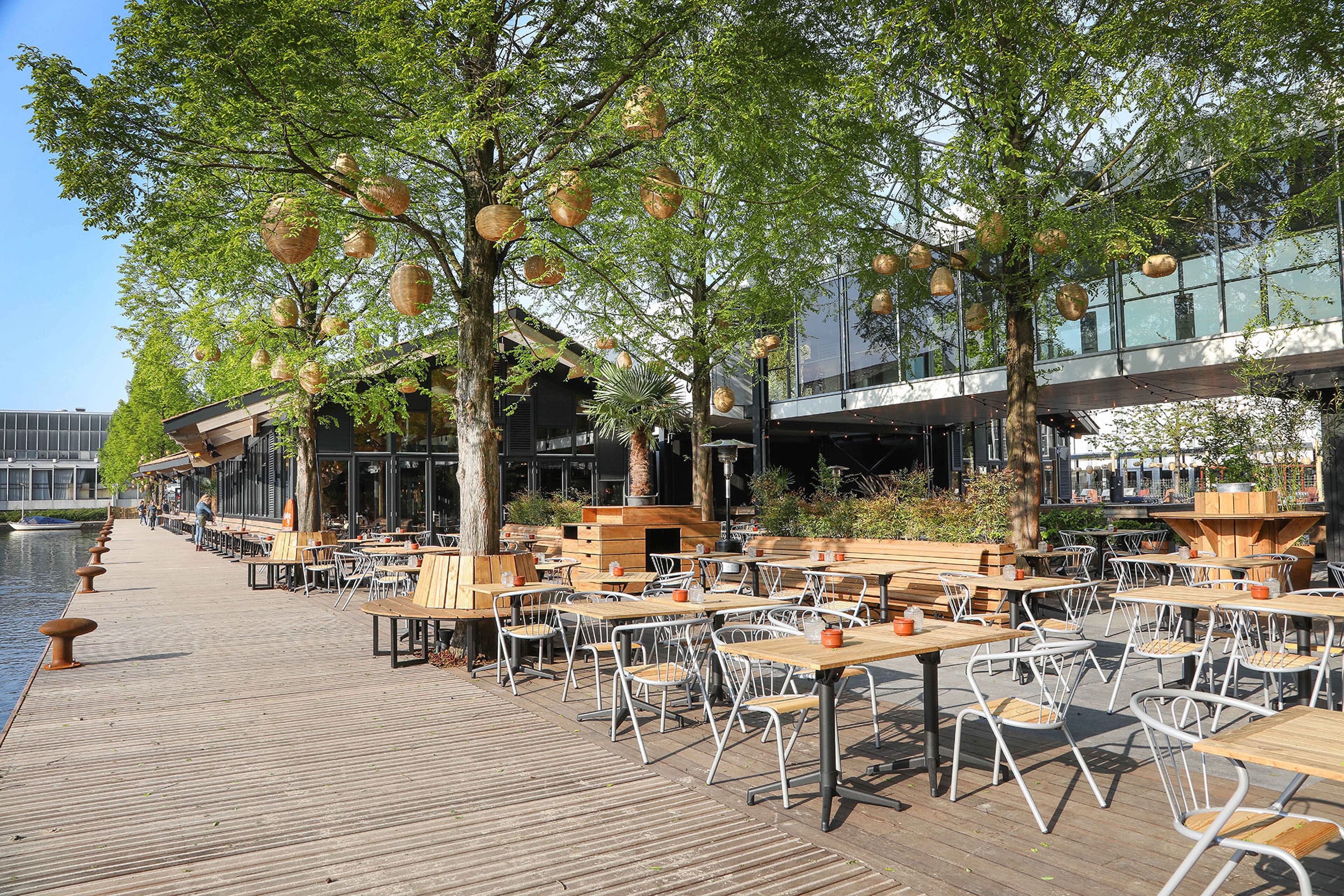 STRANDZUID - OPENING - INTERIEUR